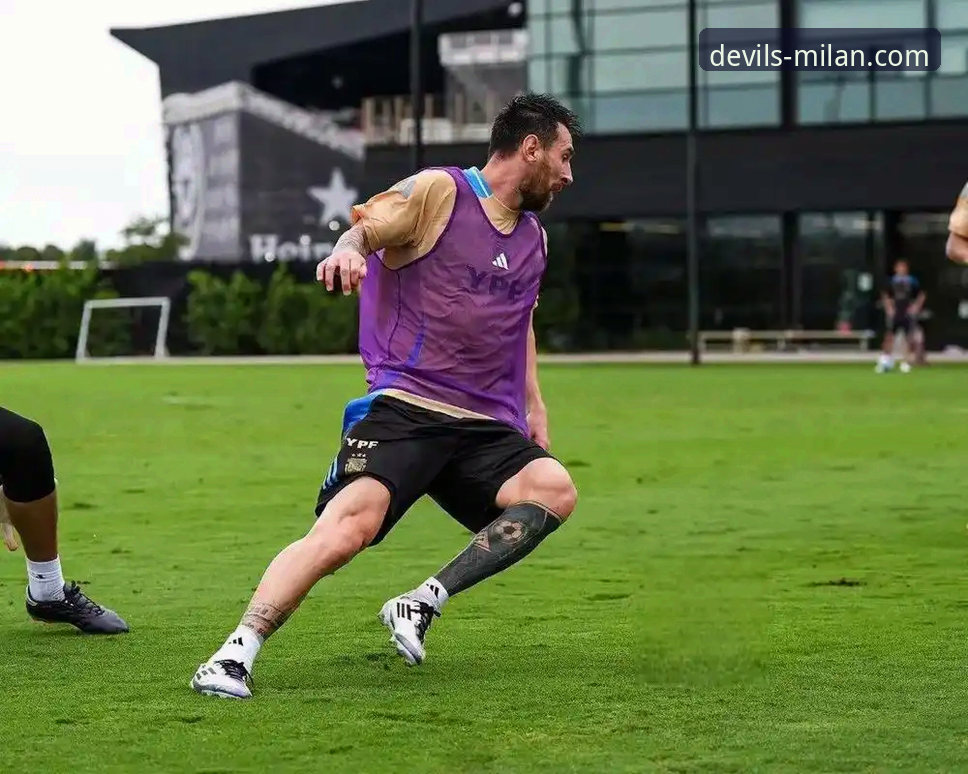 揭秘梅西让出点球权背后：奥塔门迪告别战泪洒赛场，阿根廷5-0大胜的深度解析